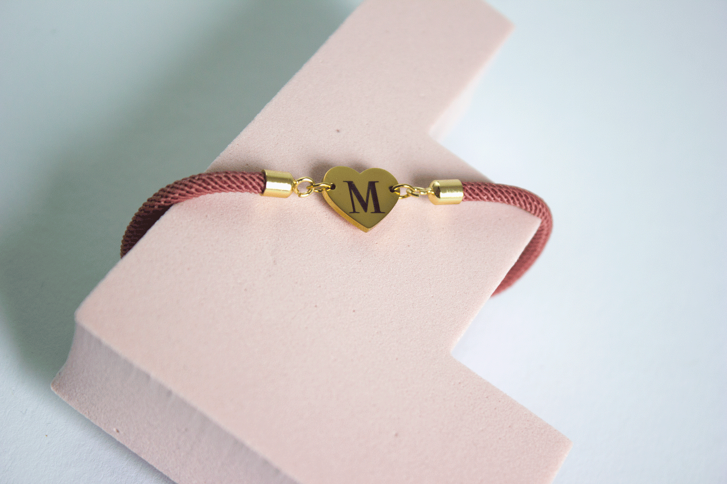 Armband met initialen gepersonaliseerd